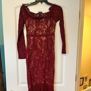 Lace Trumpet dress from VICI